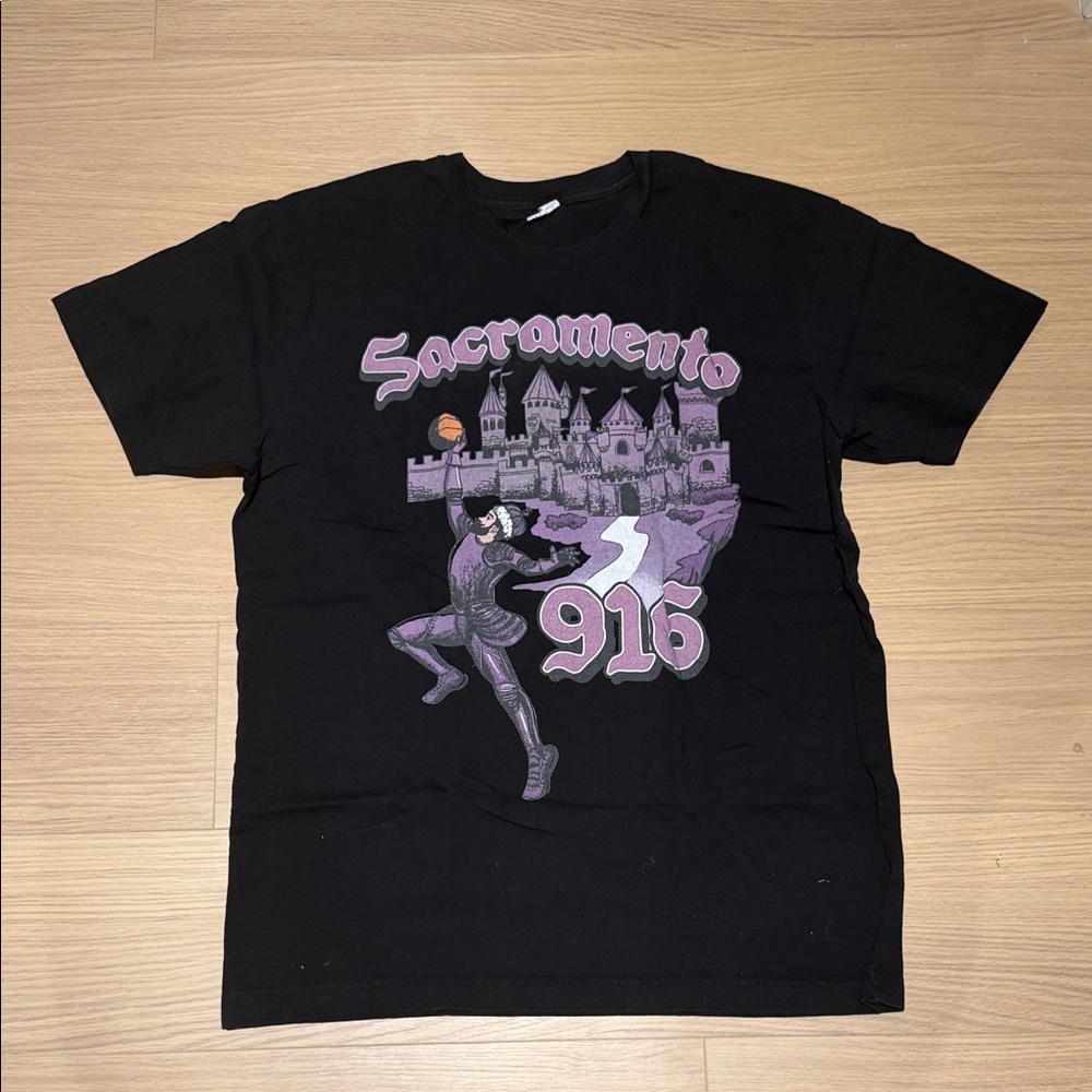 Sacramento 916 Graphic T Shirt Black Mens Size Large Basketball Castle‎